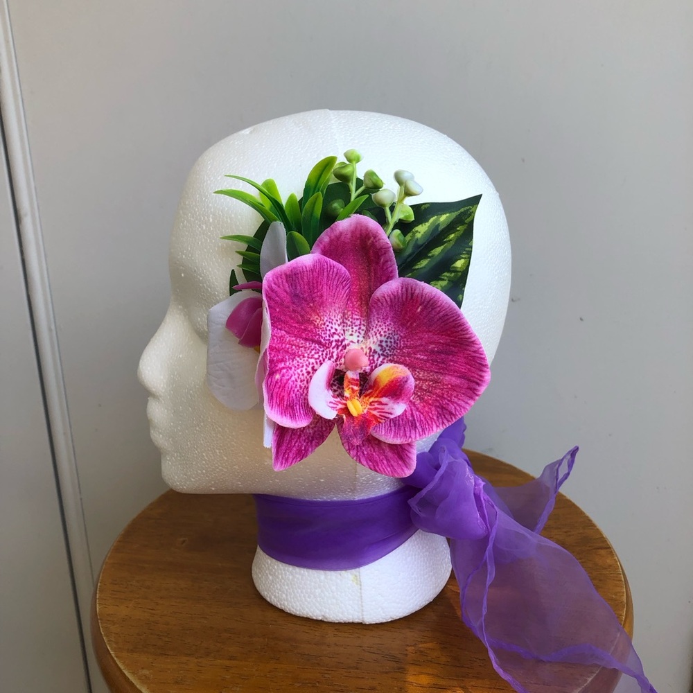 Pinup / Rockabilly Pink & White Orchid Hair Clip - Picture 2 of 4